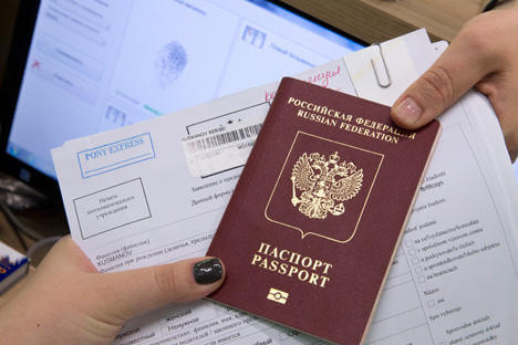Does a US Citizen Need a Visa to Enter Russia 2022? | Passports and Visas .com